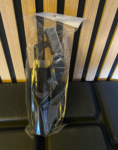 Golf club cleaner brush with
